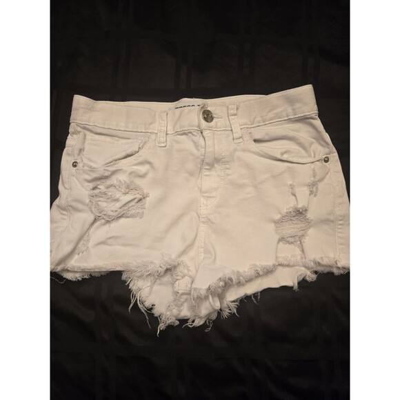 Express White Distressed Jean Denim Shorts Shortie Stretch Women's 4 - Picture 1 of 9